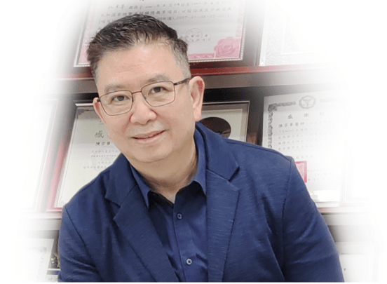 dr. Chris Chen